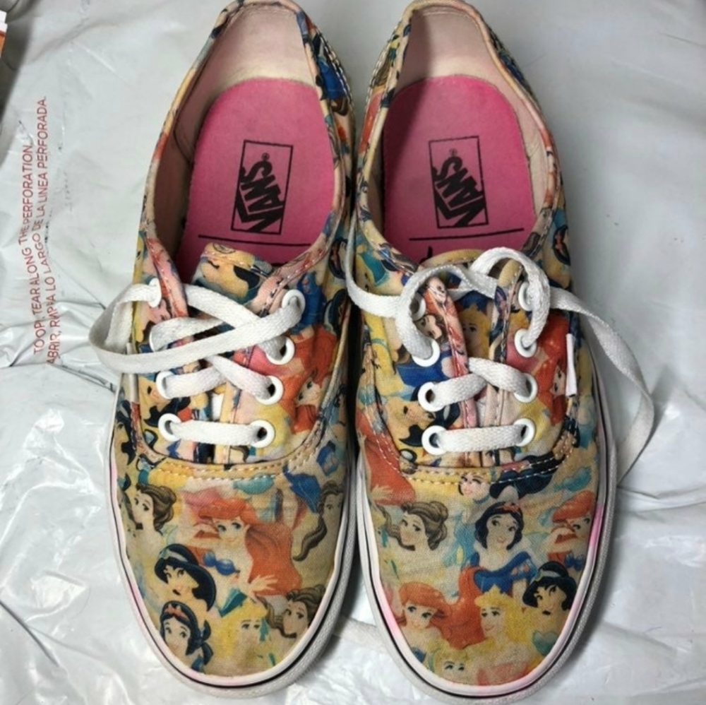 Disney princess Vans Shoes w7.5